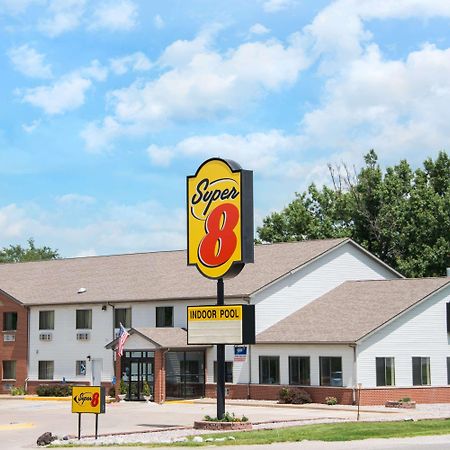 ซูเปอร์ 8 บาย วินด์แฮม แฟร์ฟิลด์ Hotel Fairfield ภายนอก รูปภาพ