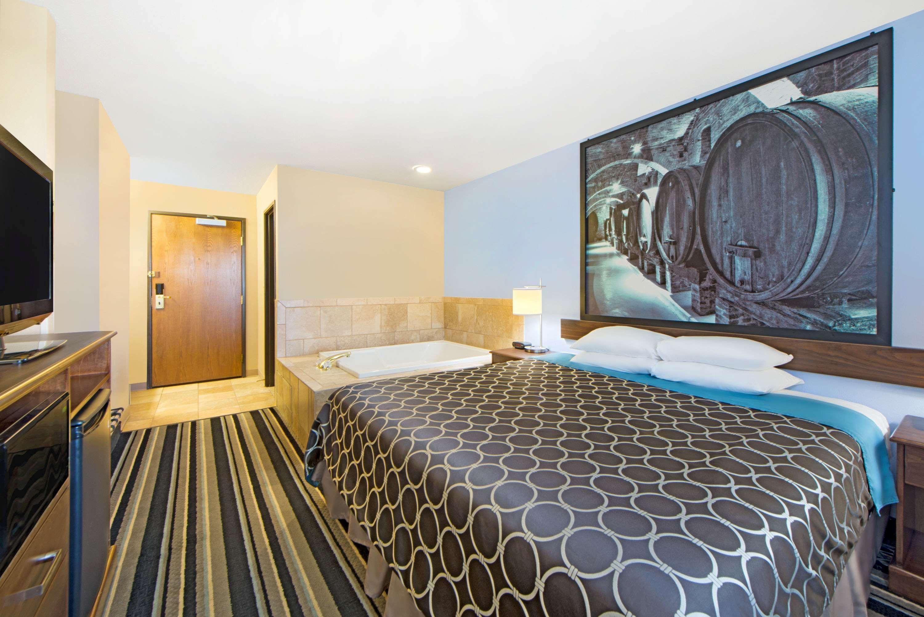 ซูเปอร์ 8 บาย วินด์แฮม แฟร์ฟิลด์ Hotel Fairfield ภายนอก รูปภาพ